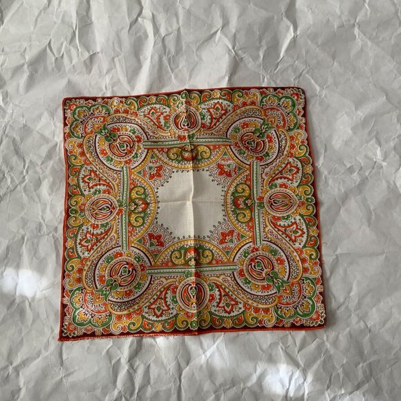 VINTAGE 2 LADIES COTTON HANDKERCHIEFS MOSAIC DESIGN - Picture 4 of 6